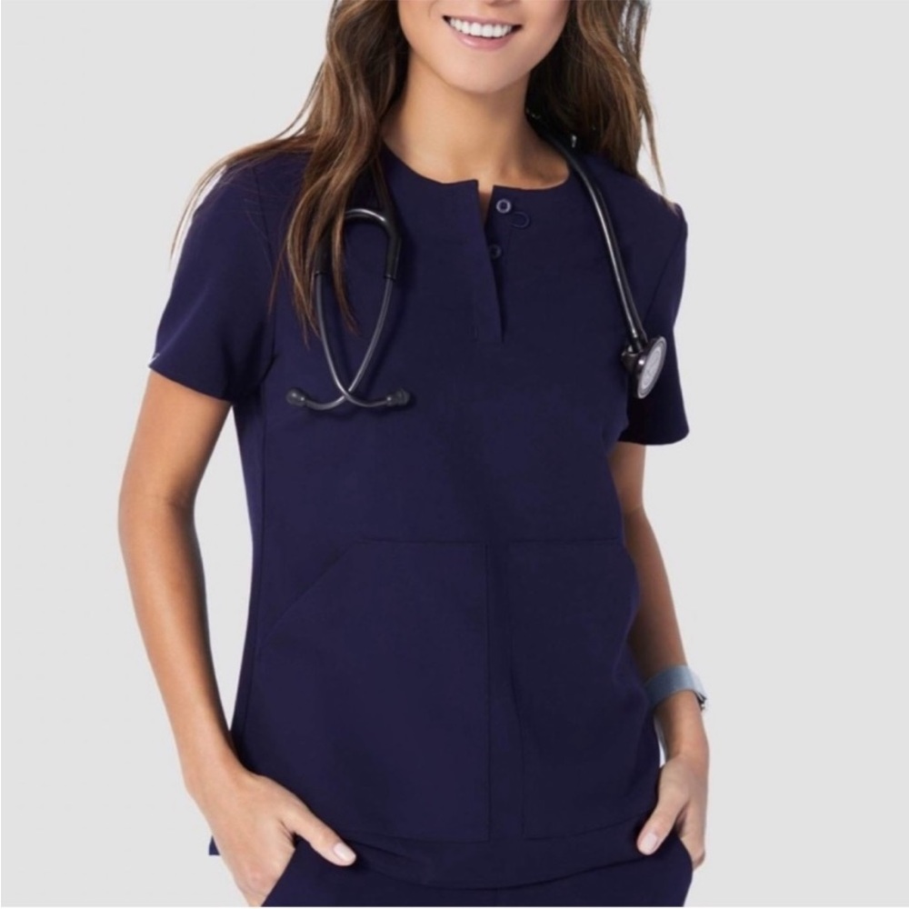 Figs Kasane Popover Scrub Top Navy XS